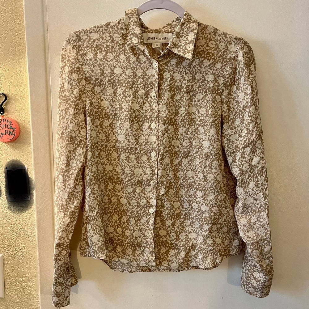 Vintage 100% Silk Blouse Jones New York Floral Long Sleeve Cottagecore Dainty
